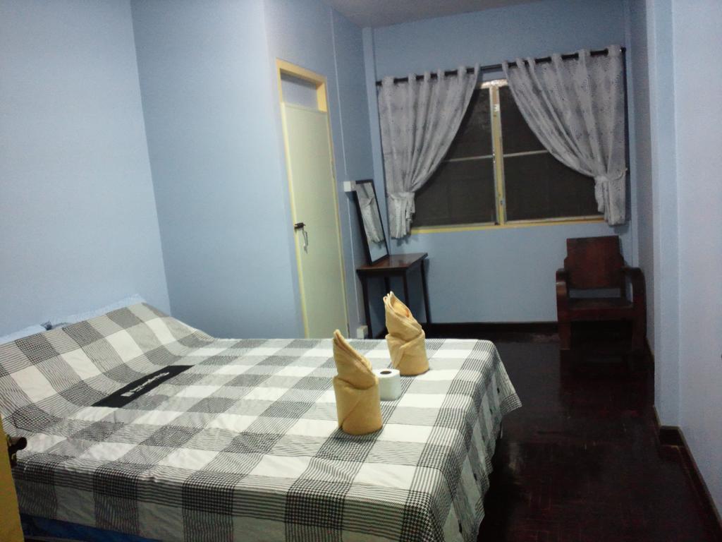 Nalin Guesthouse Chiang Mai Bilik gambar